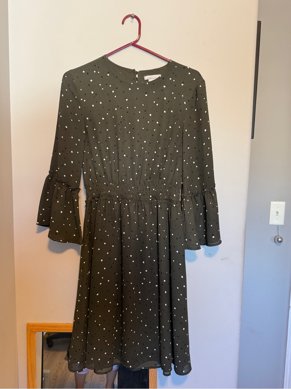 H&M Olive Green Polka Dot Ruffled Sleeve Dress